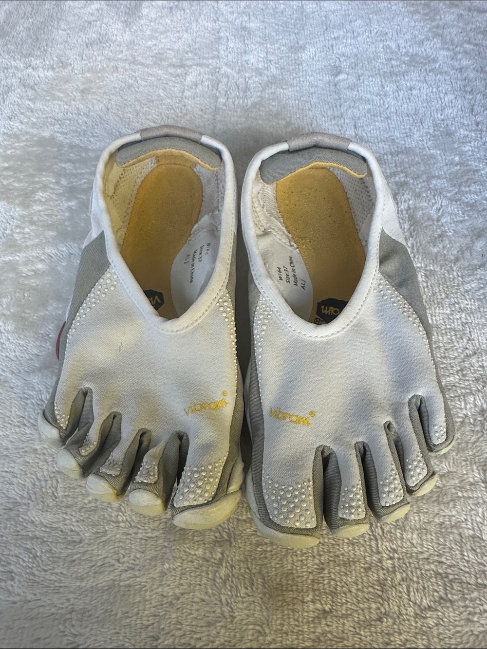 Vibram FiveFingers White and Gray Minimalist Toe Shoes